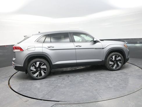New 2026 Volkswagen Atlas Cross Sport SEL AWD/4WD image 11