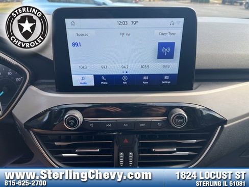 Used 2020 Ford Escape SE image 10
