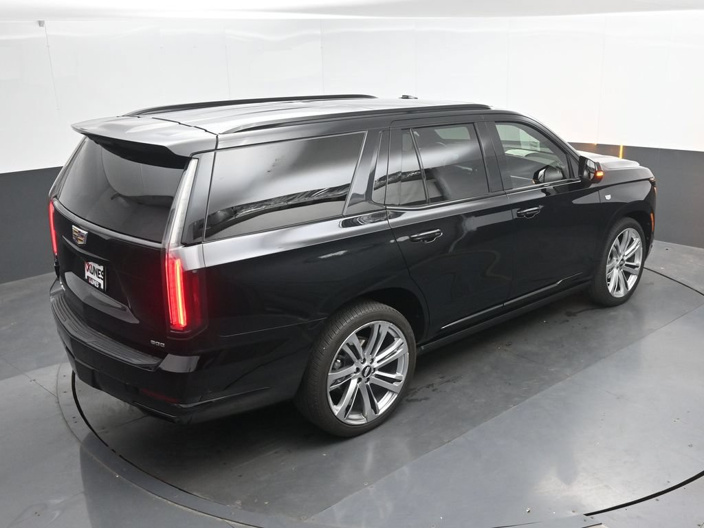 Used 2025 Cadillac Escalade Sport w/ Touring Package AWD/4WD image 33