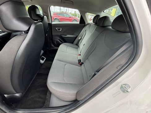Used 2025 Kia K4 FWD image 24