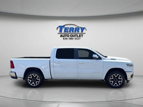 Used 2025 RAM 1500 Laramie AWD/4WD image 1