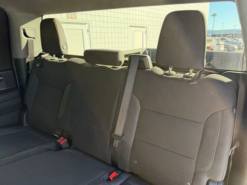 Used 2024 Chevrolet Silverado 2500 LT image 21