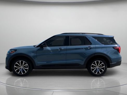 New 2026 Ford Explorer ST-Line RWD image 17