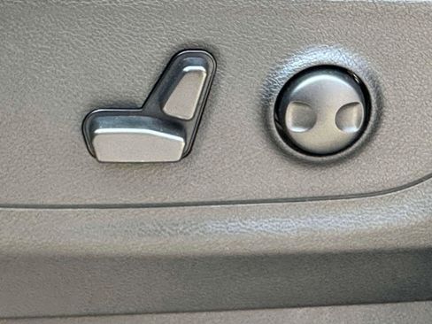 Used 2022 RAM 1500 Big Horn image 17