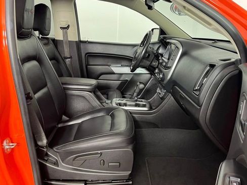 Used 2021 Chevrolet Colorado ZR2 w/ ZR2 Dusk Special Edition AWD/4WD image 30