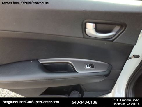 Used 2019 Kia Optima LX w/ LX Premium Package image 32