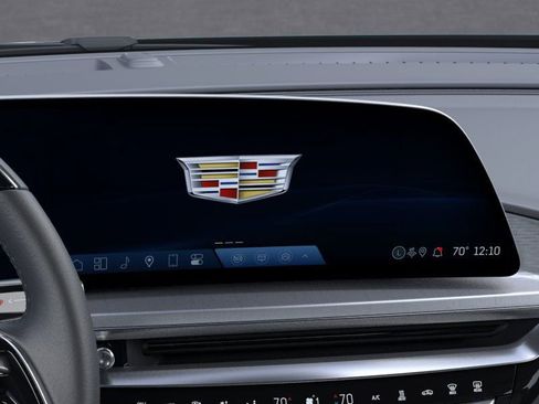 New 2026 Cadillac Lyriq Premium Luxury w/ LPO, Floor Liner Package AWD/4WD image 20
