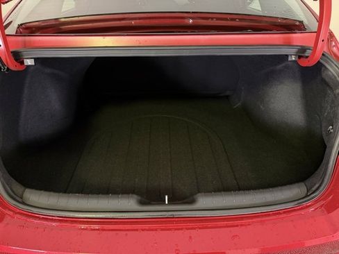 Certified 2021 Hyundai Elantra SEL w/ Convenience Package image 15