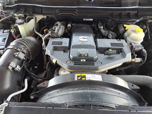 Used 2017 RAM 3500 Limited AWD/4WD image 29