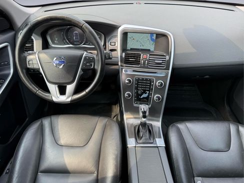 Used 2016 Volvo XC60 T5 Premier w/ Proximity Package AWD/4WD image 14