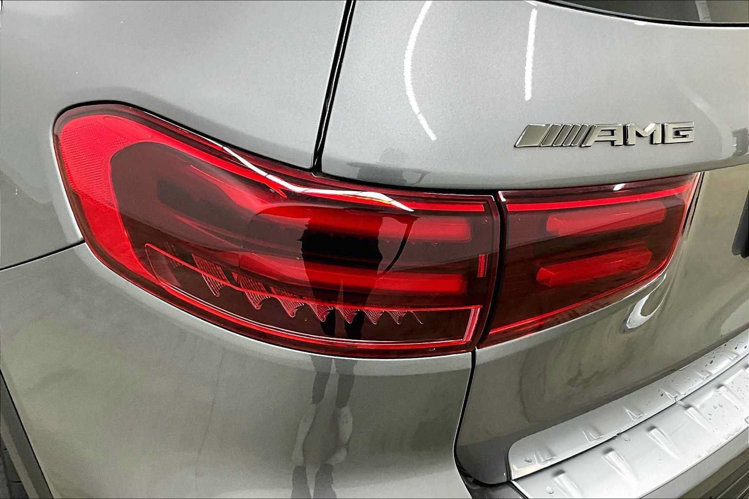 Certified 2025 Mercedes-Benz GLB 35 AMG 4MATIC image 14