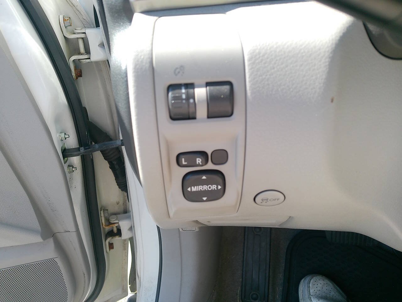 Used 2010 Subaru Forester 2.5X AWD/4WD image 20