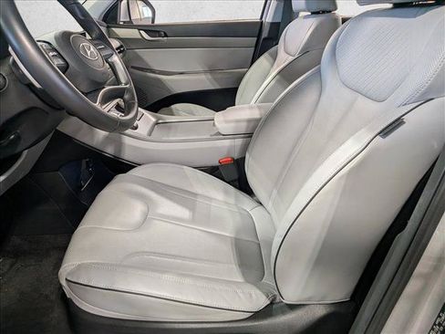 Used 2025 Hyundai Palisade SEL FWD image 14
