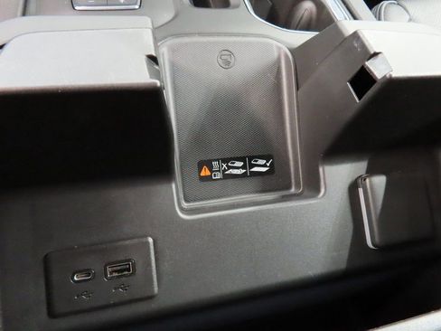 Used 2023 GMC Sierra 1500 Denali w/ Technology Package image 71