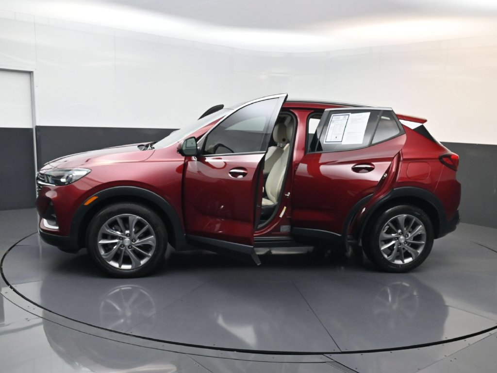 Used 2022 Buick Encore GX Essence w/ Advanced Technology Package FWD image 32