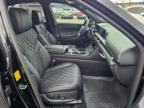 New 2026 Genesis GV80 3.5T e-SC image 29