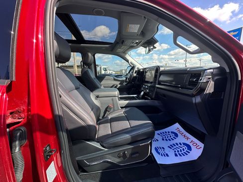 Used 2024 Ford F250 Lariat w/ Lariat Ultimate Package image 32