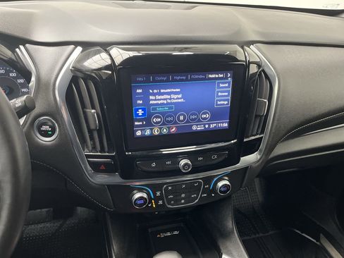 Certified 2023 Chevrolet Traverse LT w/ LT Premium Package image 19