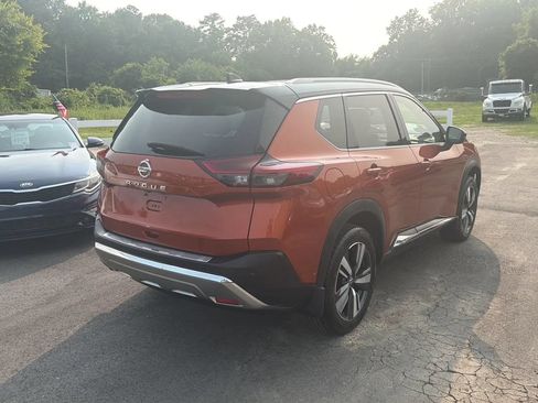 Used 2021 Nissan Rogue Platinum FWD image 5