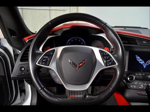 Used 2019 Chevrolet Corvette Z06 image 13