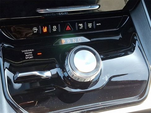 New 2025 Jeep Wagoneer Series II image 7