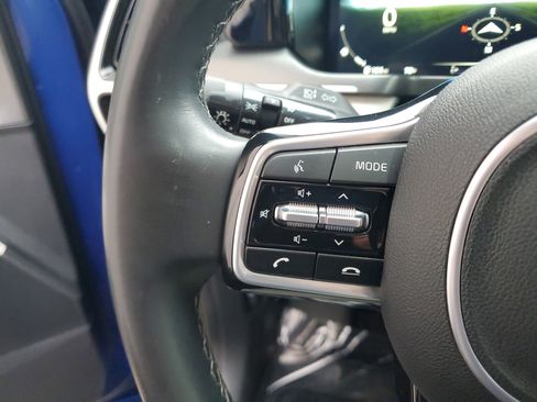 Used 2023 Kia Sorento SX image 28