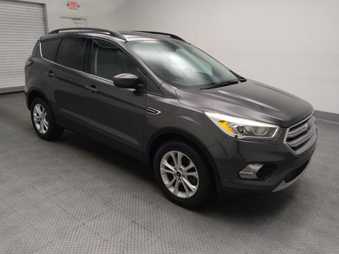 Used 2017 Ford Escape SE w/ Equipment Group 201A AWD/4WD image 11