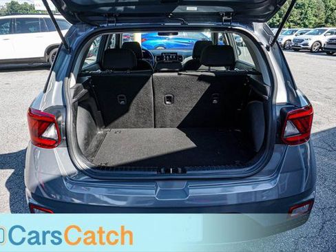 Used 2021 Hyundai Venue SE FWD image 37