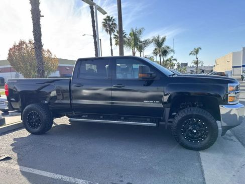 Used 2016 Chevrolet Silverado 2500 W/T w/ WT Convenience Package image 3