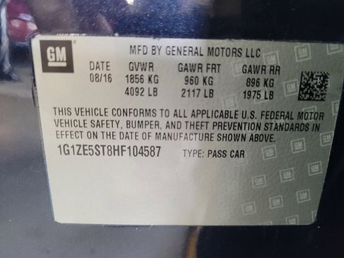 Used 2017 Chevrolet Malibu LT image 33