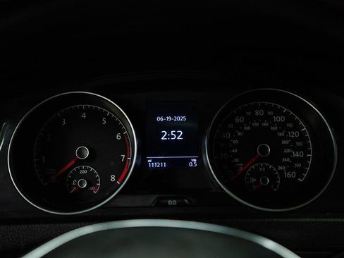 Used 2018 Volkswagen Golf Alltrack SE image 17