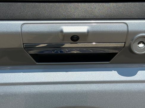 Used 2024 Ford F250 Lariat w/ Chrome Package AWD/4WD image 7