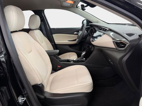 Used 2021 Buick Encore GX Select w/ Sport Touring Package image 12