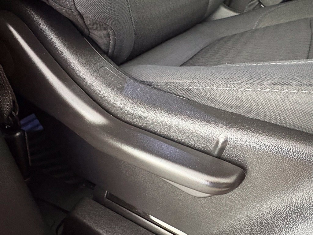 Used 2019 Chevrolet Silverado 1500 RST w/ All-Star Edition AWD/4WD image 36