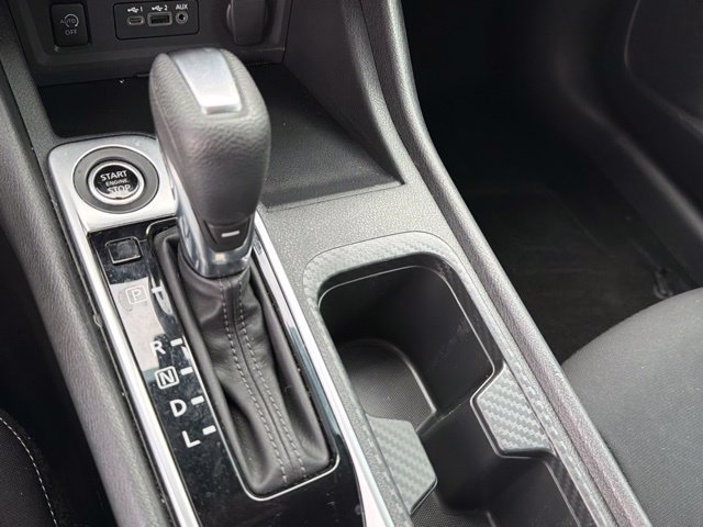 Used 2024 Nissan Sentra SV FWD image 28