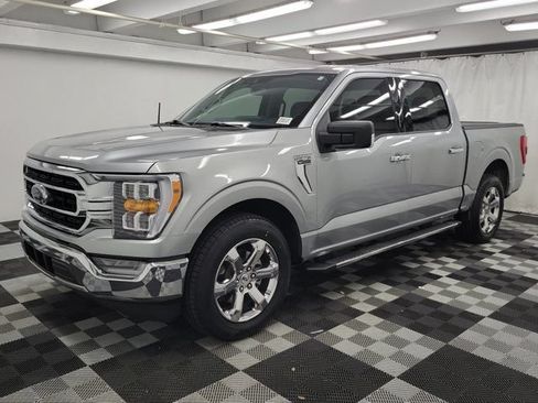 Used 2021 Ford F150 XLT w/ Equipment Group 302A High RWD image 3
