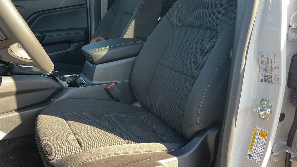 New 2026 GMC Canyon Elevation w/ Convenience Package RWD image 11