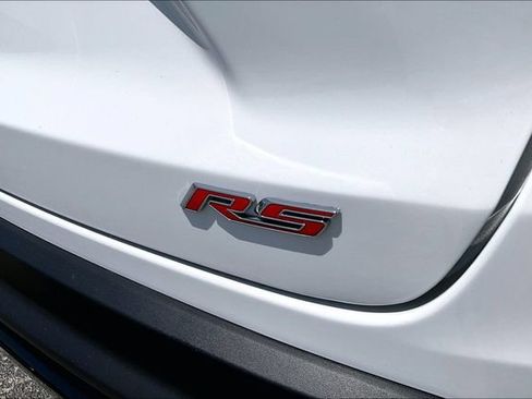 Used 2024 Chevrolet Trax RS w/ Driver Confidence Package FWD image 24