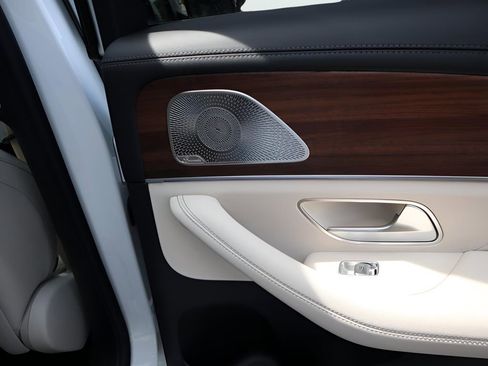 Certified 2026 Mercedes-Benz GLE 450 4MATIC image 12