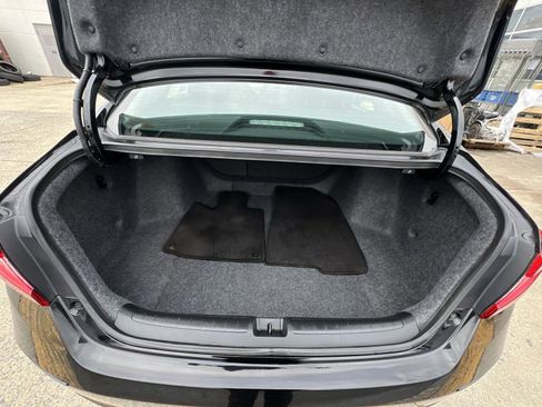 Used 2018 Honda Accord EX-L image 25