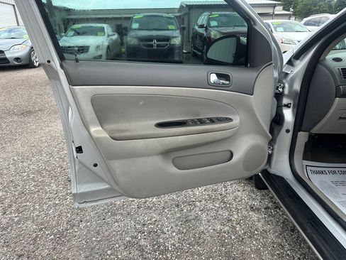 Used 2006 Chevrolet Cobalt LT image 11