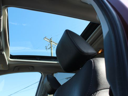 Used 2017 Subaru Forester 2.5i Touring image 5