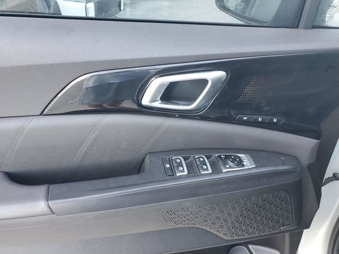 Certified 2025 Kia Carnival SX Prestige FWD image 20