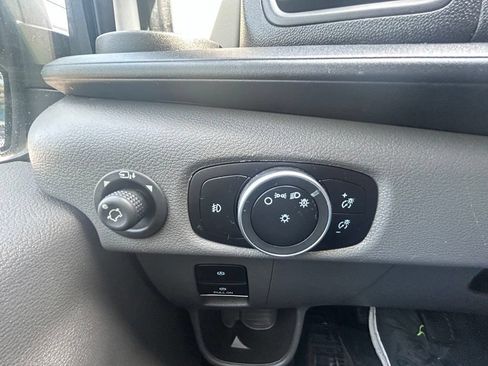 Used 2023 Ford Transit 350 XLT RWD image 22