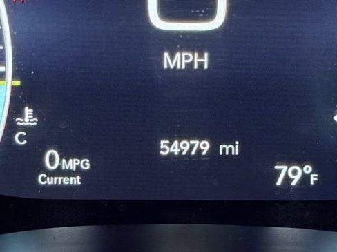 Certified 2023 Chrysler Pacifica Touring-L FWD image 34
