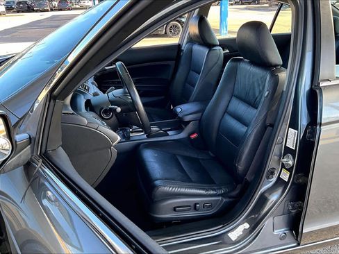 Used 2011 Honda Accord SE image 7