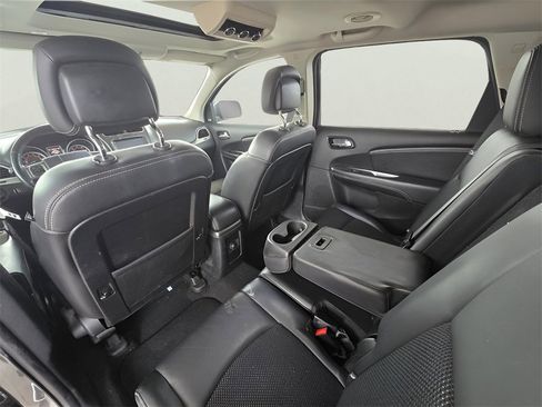 Used 2020 Dodge Journey Crossroad w/ Popular Equipment Group image 60