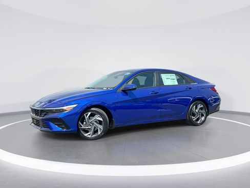New 2026 Hyundai Elantra Limited FWD image 1