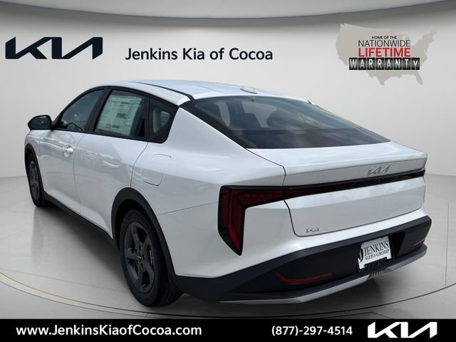 New 2026 Kia K4 FWD image 9
