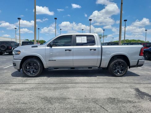 Used 2025 RAM 1500 Big Horn AWD/4WD image 4